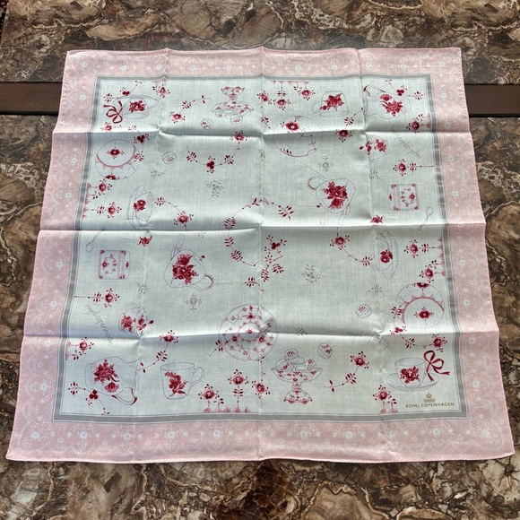Royal Copenhagen Vtg Pink/White/Red Floral Handkerchief/Bandana/Scarf size 22.5”